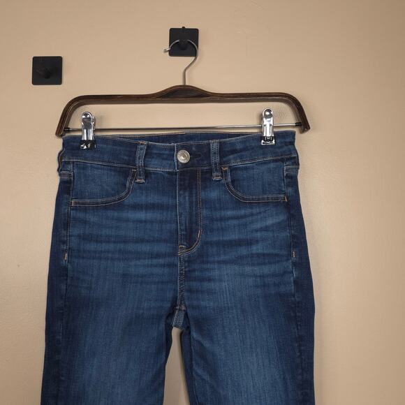 American Eagle Hi-rise Jegging in Dark Wash Denim Size 2 - Picture 2 of 11